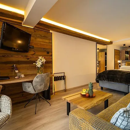 Snowwhite Отель Обертауэрн