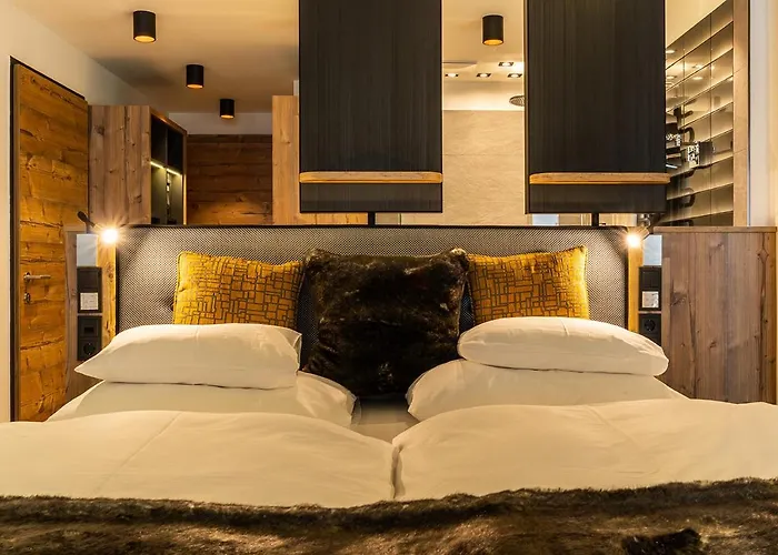 Готель Snowwhite 4*